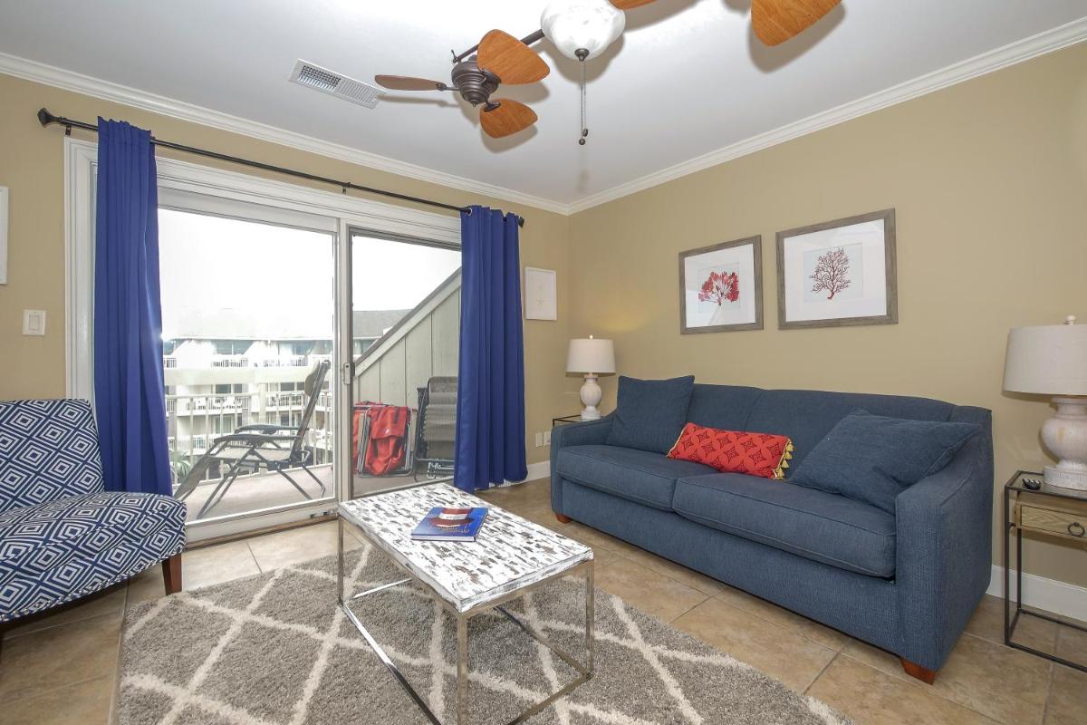 Popular attractions Area Nearby Property